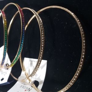 Earings